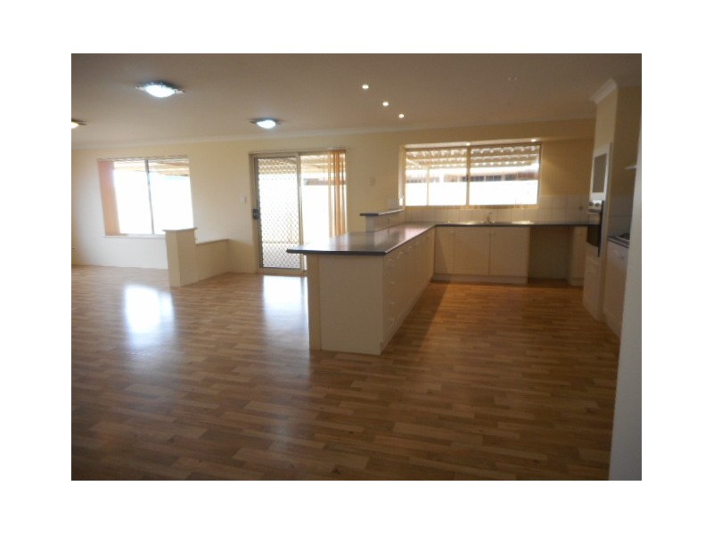 38 Reg Percy Drive, Wandina WA 6530