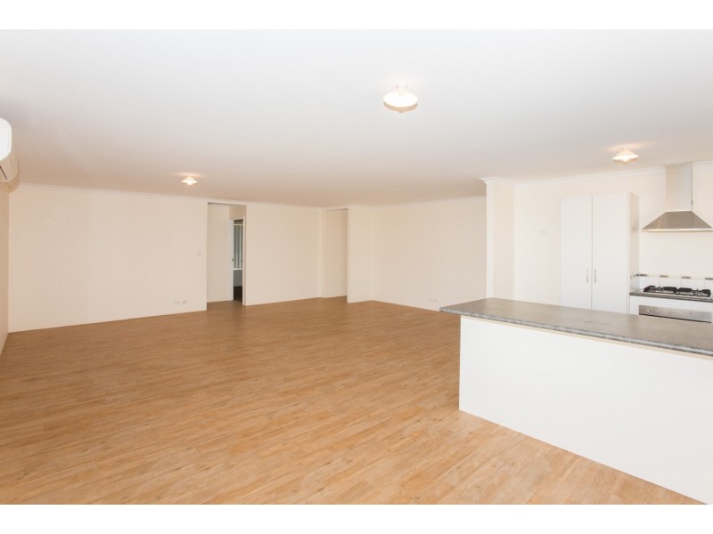 65 Derna Parade, Wandina WA 6530