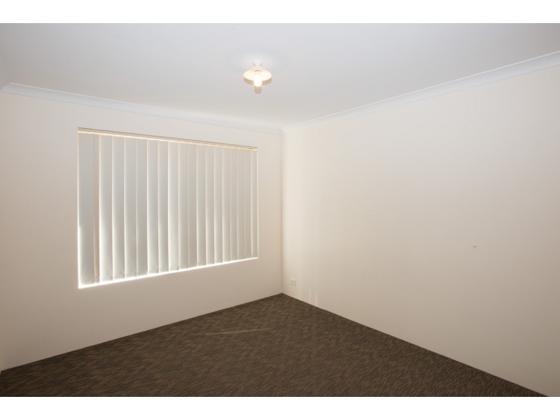 65 Derna Parade, Wandina WA 6530