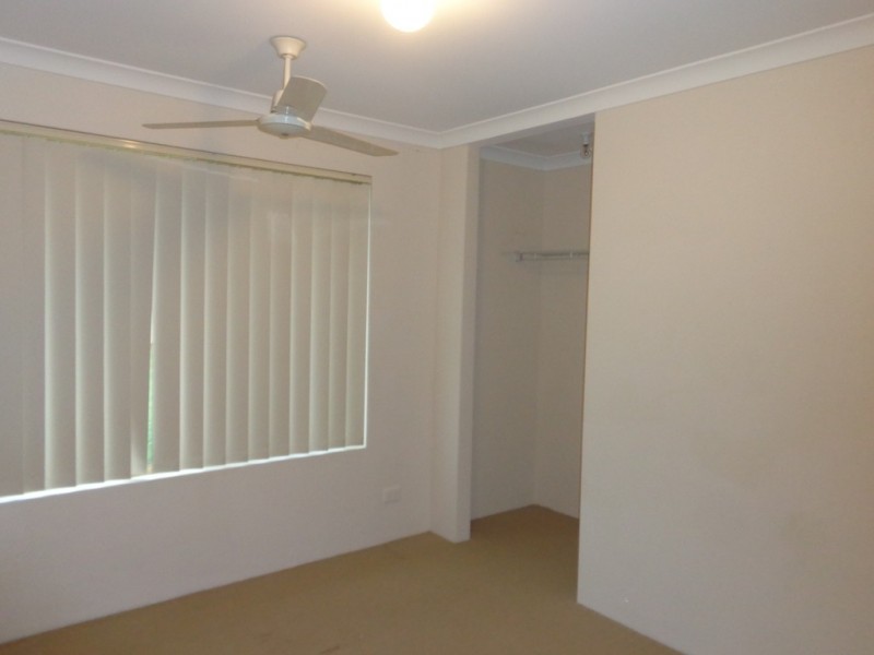 6 Reef Boulevard, Drummond Cove WA 6532