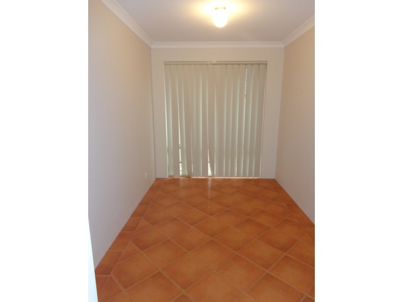 6 Reef Boulevard, Drummond Cove WA 6532