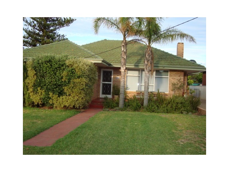 8 Askew Road, GERALDTON, Geraldton WA 6530