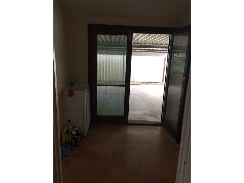 21 Dampier Street, Beachlands WA 6530