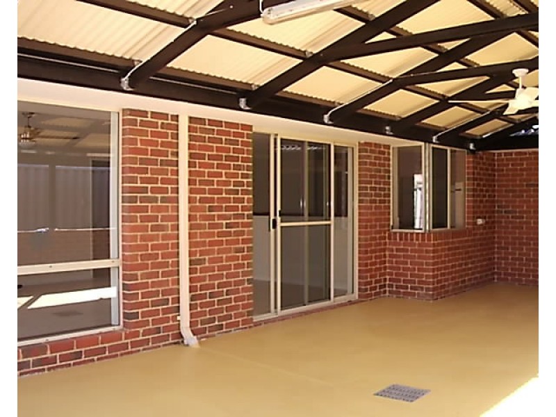 116 Burgess Street, Beachlands WA 6530