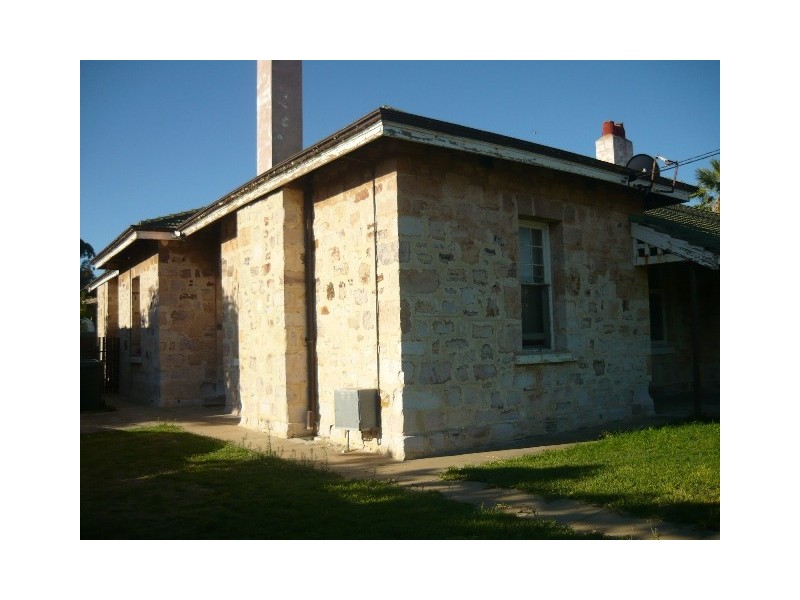 7 Lewis Street, GERALDTON, Geraldton WA 6530