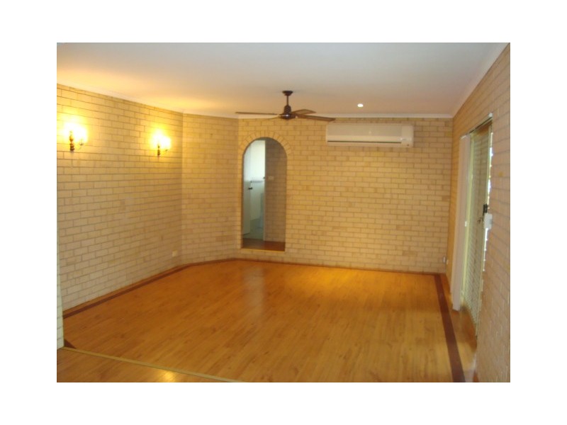 14 Glenview Street, Mount Tarcoola WA 6530