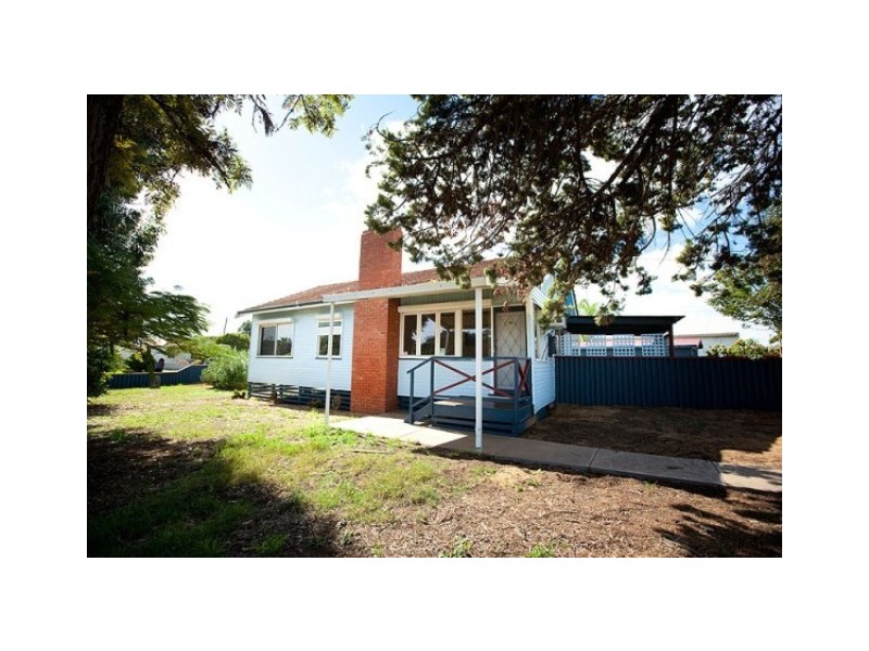 51 Phelps Street, Wonthella WA 6530