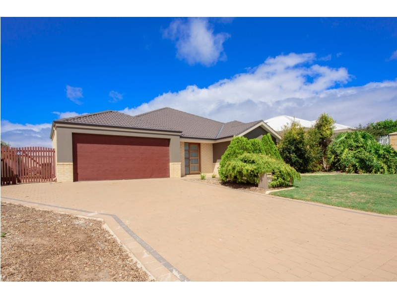 82 Ilma Rise, Wandina WA 6530