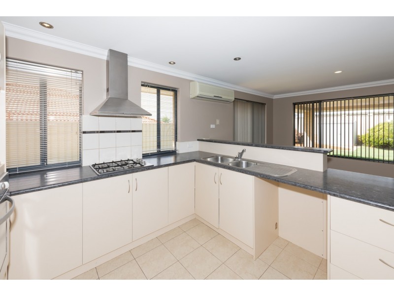 82 Ilma Rise, Wandina WA 6530