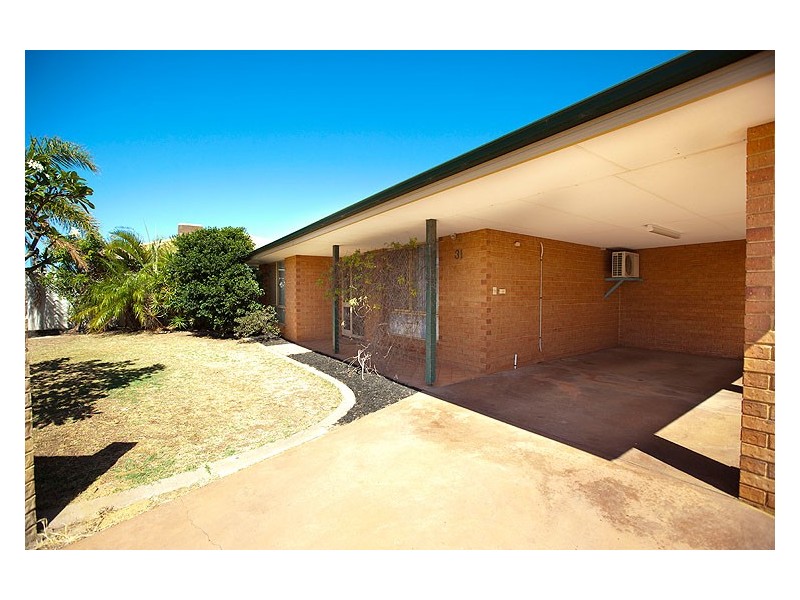 31 Ashton Close, Mount Tarcoola WA 6530