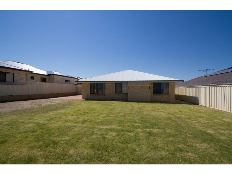 19 Wallabi Drive, Wandina WA 6530