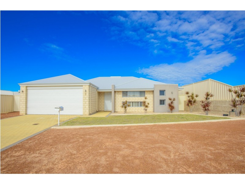7 Alera Entrance, Wandina WA 6530