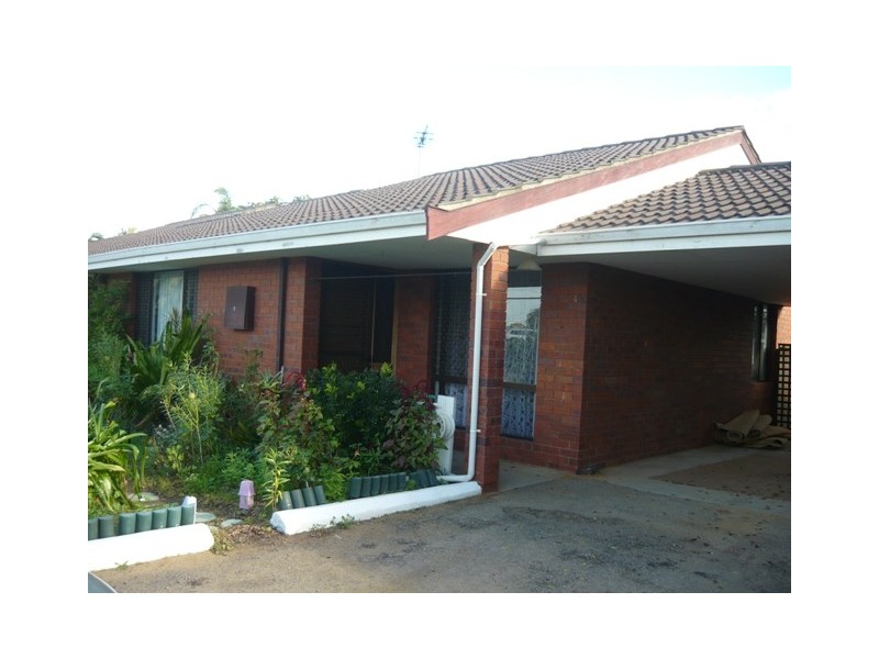 2/8 Weeks Court, Rangeway WA 6530