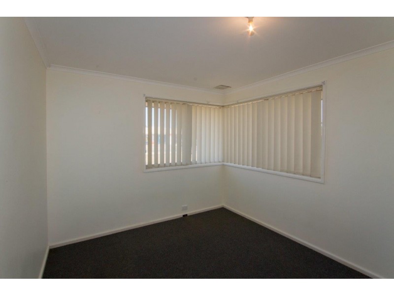 79 Chapman Valley Road, Waggrakine WA 6530