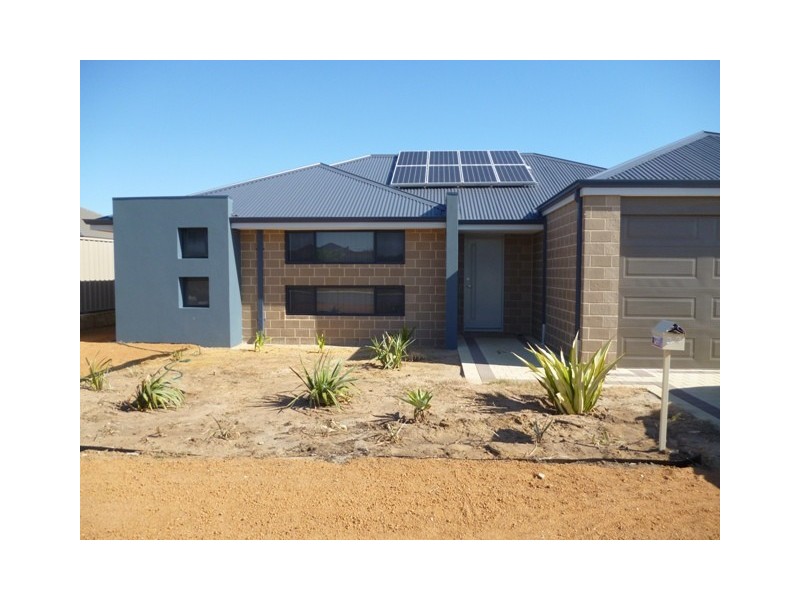 22 Peak Street, Drummond Cove WA 6532