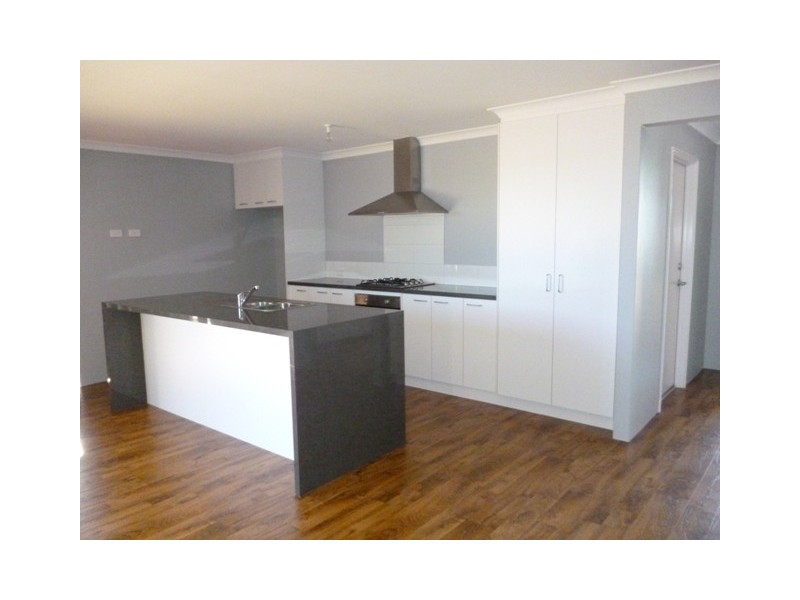 22 Peak Street, Drummond Cove WA 6532