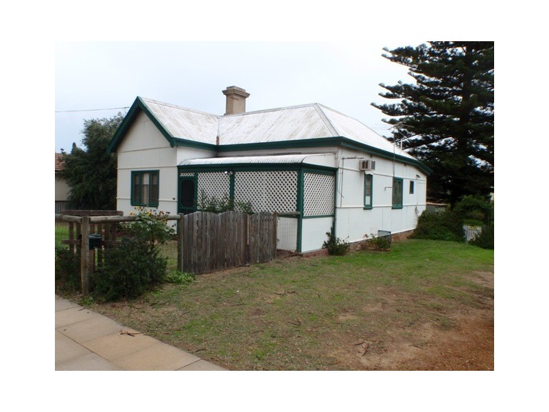 162 Durlacher Street, Geraldton WA 6530