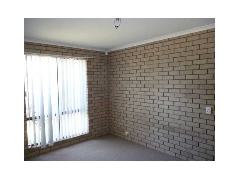 17 Houtman Street, Wonthella WA 6530