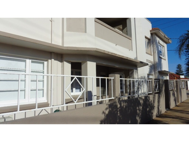 2/19 Fitzgerald Street, Geraldton WA 6530