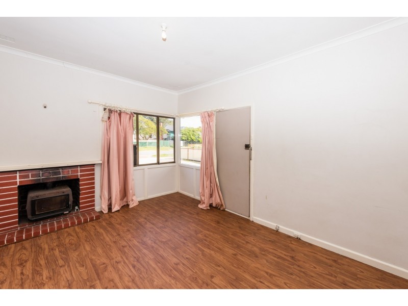 31 Cypress Street, Rangeway WA 6530