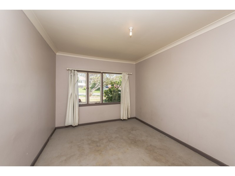 31 Cypress Street, Rangeway WA 6530