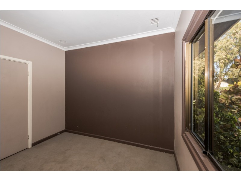 31 Cypress Street, Rangeway WA 6530