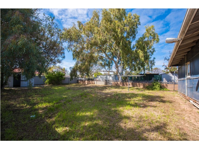 31 Cypress Street, Rangeway WA 6530