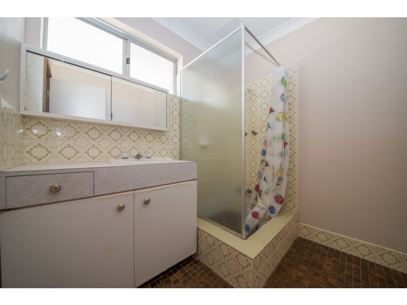 6A Gummer Street, Geraldton WA 6530