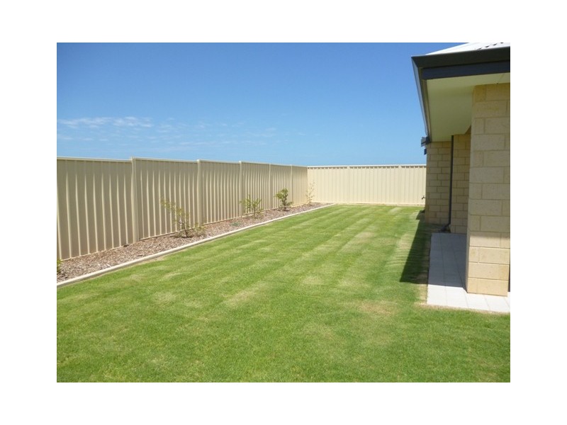 17 Sail Boulevard, Sunset Beach WA 6530