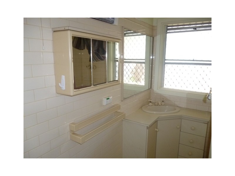 31 Hutchinson Street, Geraldton WA 6530