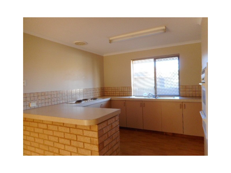 3/257 Third Street, Wonthella WA 6530