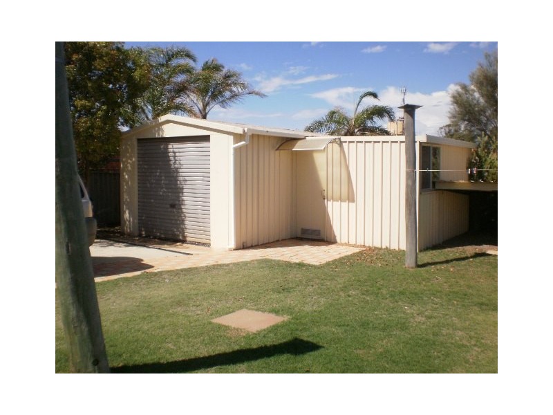 4 Duncan Street, Mount Tarcoola WA 6530