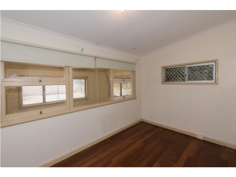 4 Albert Street, Geraldton WA 6530