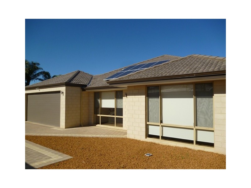 214A Second Street, Wonthella WA 6530