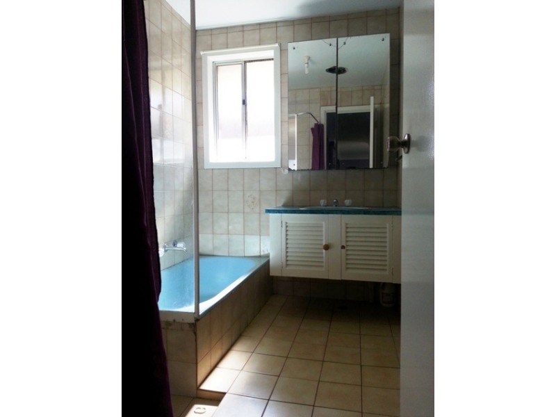 19 Hale Road, Rangeway WA 6530