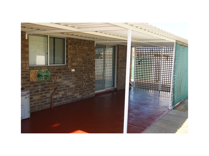 19 Hale Road, Rangeway WA 6530