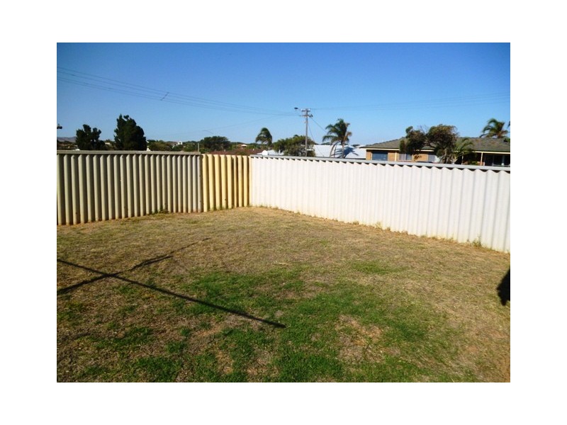 3B Thomas Ave, Geraldton WA 6530
