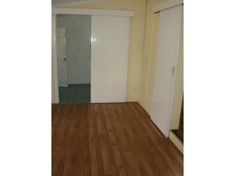 224A Second Street, Wonthella WA 6530