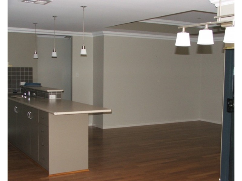 3 Awanui Street, Wandina WA 6530