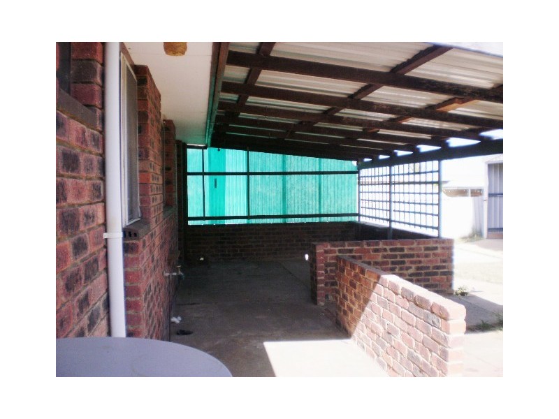 18 Tuart Street, Rangeway WA 6530