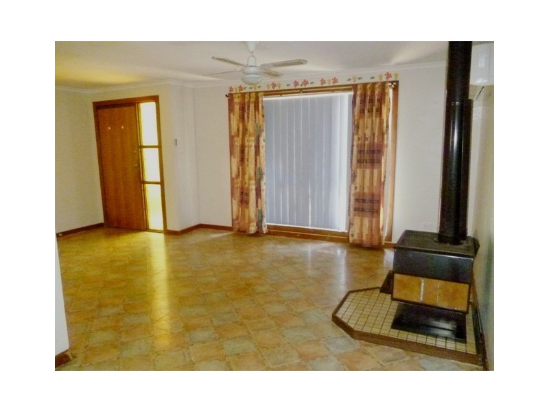 18 Tuart Street, Rangeway WA 6530