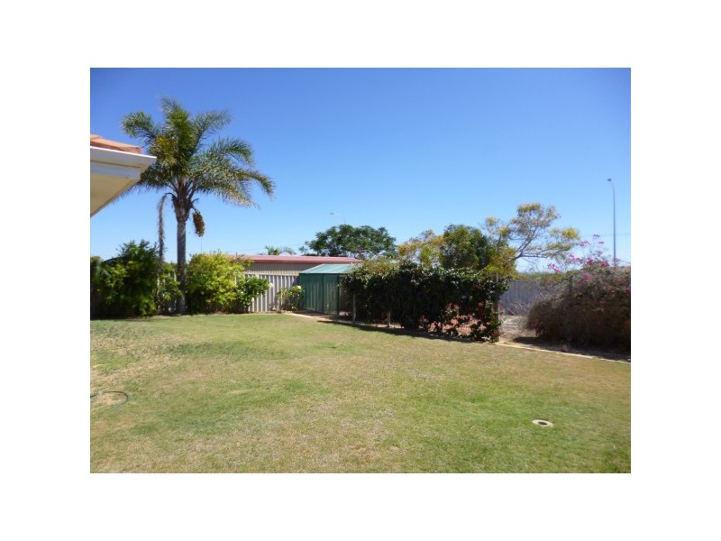 52 Seaview Boulevard, Wandina WA 6530