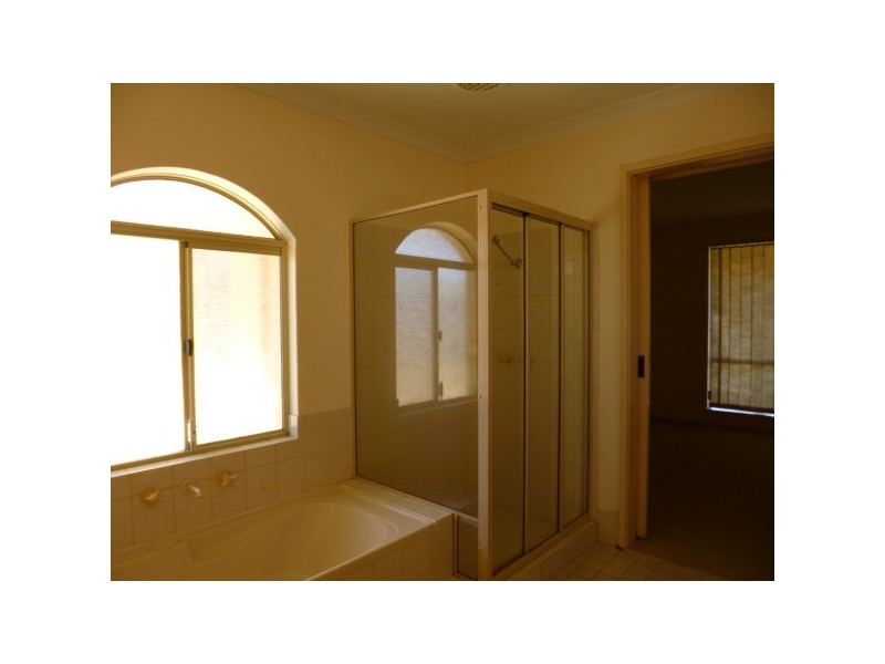 52 Seaview Boulevard, Wandina WA 6530