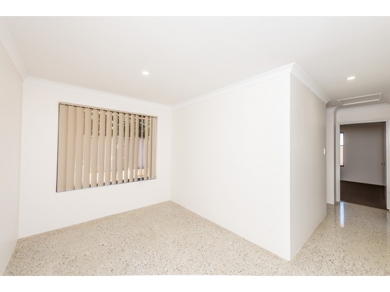 23 Hillview Drive, Drummond Cove WA 6532