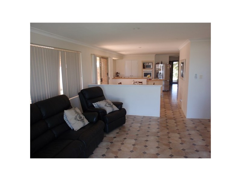 1 Marinula Road, Tarcoola Beach WA 6530