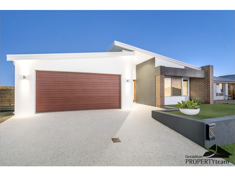 15 Mistral Crescent, Drummond Cove WA 6532