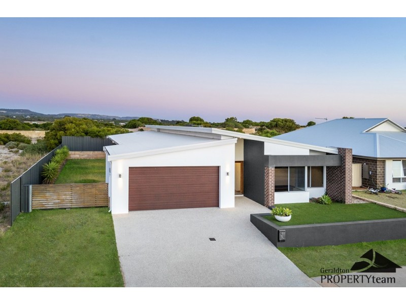 15 Mistral Crescent, Drummond Cove WA 6532