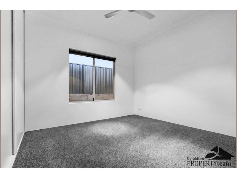 15 Mistral Crescent, Drummond Cove WA 6532