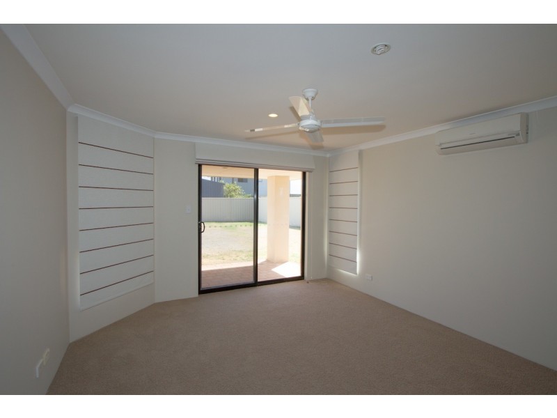 34 Wavecrest Circle, Drummond Cove WA 6532