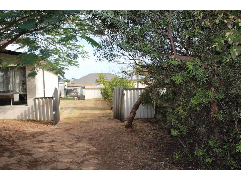 44 Bayly Street, Geraldton WA 6530
